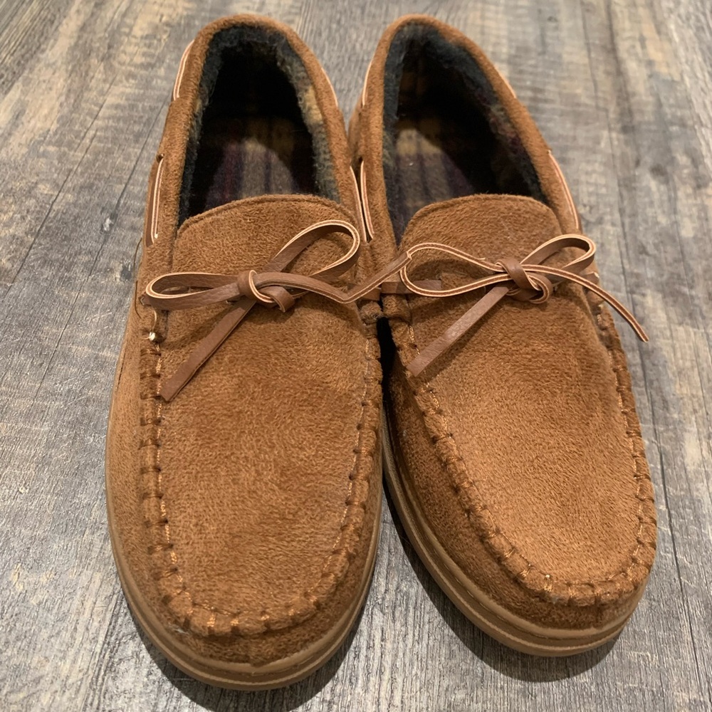 Goldtoe Mens Tan Memory Foam Insole Indoor/Outdoor Traction Soles Slippers New